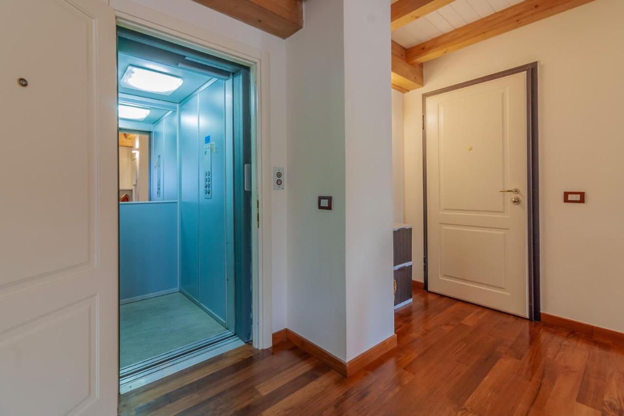 Ferienwohnung Aglaia Luxury Lake View By Wonderful Italy Abbadia Lariana Exterior foto